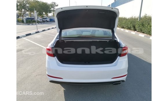 Buy Import Hyundai Sonata White Car in Import - Dubai in Abhasia Buy Import Hyundai Sonata White Car in Import - Dubai in Abhasia