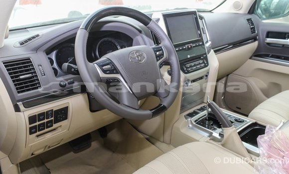 Buy Import Toyota Land Cruiser Black Car in Import - Dubai in Abhasia Buy Import Toyota Land Cruiser Black Car in Import - Dubai in Abhasia