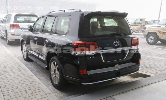 Buy Import Toyota Land Cruiser Black Car in Import - Dubai in Abhasia Buy Import Toyota Land Cruiser Black Car in Import - Dubai in Abhasia