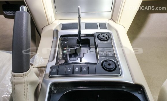 Buy Import Toyota Land Cruiser White Car in Import - Dubai in Abhasia Buy Import Toyota Land Cruiser White Car in Import - Dubai in Abhasia