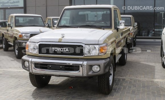Buy Import Toyota Land Cruiser Beige Car in Import - Dubai in Abhasia Buy Import Toyota Land Cruiser Beige Car in Import - Dubai in Abhasia