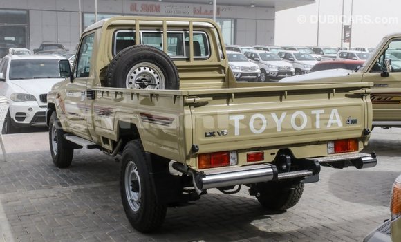 Buy Import Toyota Land Cruiser Beige Car in Import - Dubai in Abhasia Buy Import Toyota Land Cruiser Beige Car in Import - Dubai in Abhasia