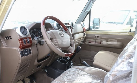 Buy Import Toyota Land Cruiser Beige Car in Import - Dubai in Abhasia Buy Import Toyota Land Cruiser Beige Car in Import - Dubai in Abhasia