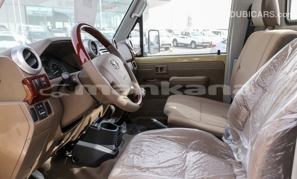 Buy Import Toyota Land Cruiser Beige Car in Import - Dubai in Abhasia Buy Import Toyota Land Cruiser Beige Car in Import - Dubai in Abhasia