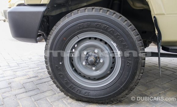 Buy Import Toyota Land Cruiser Beige Car in Import - Dubai in Abhasia Buy Import Toyota Land Cruiser Beige Car in Import - Dubai in Abhasia