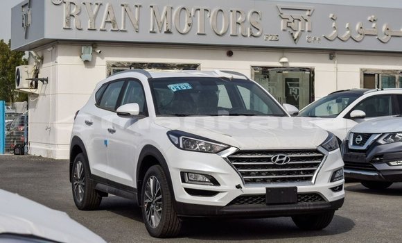 Buy Import Hyundai Tucson White Car in Import - Dubai in Abhasia Buy Import Hyundai Tucson White Car in Import - Dubai in Abhasia