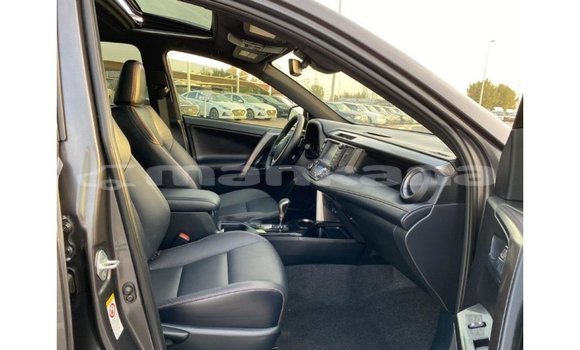 Buy Import Toyota HiAce Other Truck in Import - Dubai in Abhasia Buy Import Toyota HiAce Other Truck in Import - Dubai in Abhasia