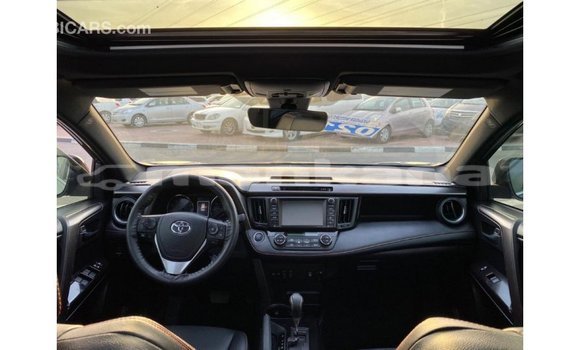 Buy Import Toyota HiAce Other Truck in Import - Dubai in Abhasia Buy Import Toyota HiAce Other Truck in Import - Dubai in Abhasia