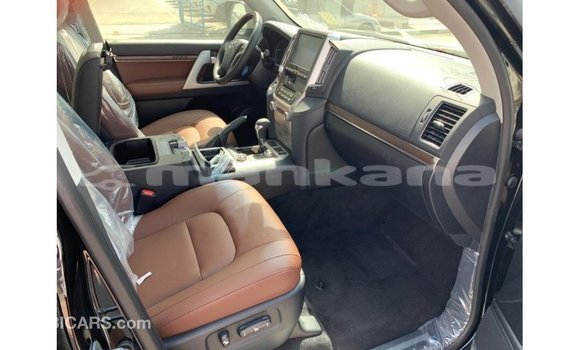 Buy Import Toyota Land Cruiser Black Car in Import - Dubai in Abhasia Buy Import Toyota Land Cruiser Black Car in Import - Dubai in Abhasia