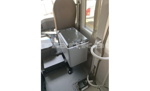 Buy Import Toyota Coaster White Car in Import - Dubai in Abhasia Buy Import Toyota Coaster White Car in Import - Dubai in Abhasia