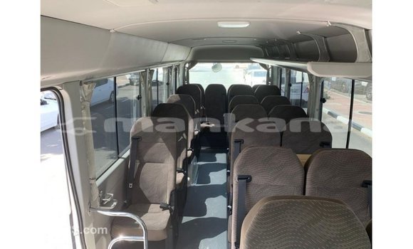 Buy Import Toyota Coaster White Car in Import - Dubai in Abhasia Buy Import Toyota Coaster White Car in Import - Dubai in Abhasia