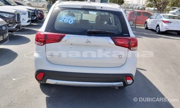 Buy Import Mitsubishi Outlander White Car in Import - Dubai in Abhasia Buy Import Mitsubishi Outlander White Car in Import - Dubai in Abhasia
