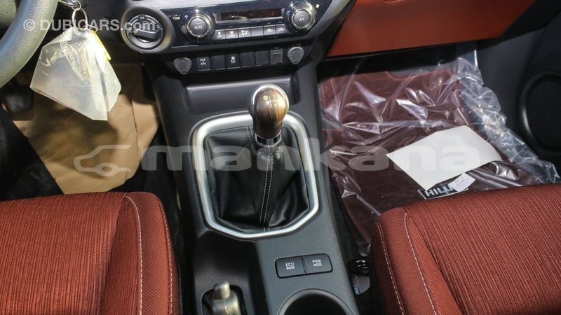 Big with watermark toyota hilux abhasia import dubai 3064