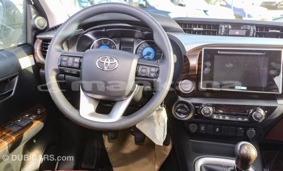 Buy Import Toyota Hilux White Car in Import - Dubai in Abhasia Buy Import Toyota Hilux White Car in Import - Dubai in Abhasia