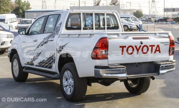 Buy Import Toyota Hilux White Car in Import - Dubai in Abhasia Buy Import Toyota Hilux White Car in Import - Dubai in Abhasia