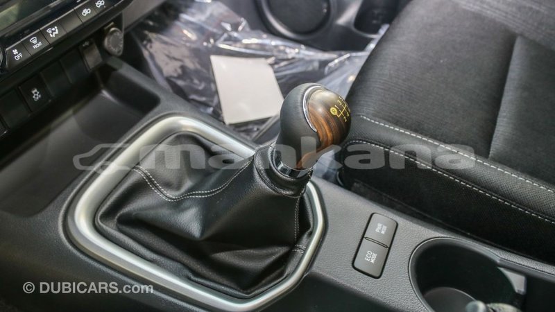 Big with watermark toyota hilux abhasia import dubai 3067