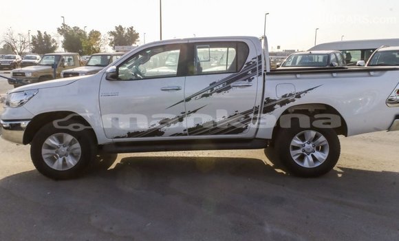 Buy Import Toyota Hilux White Car in Import - Dubai in Abhasia Buy Import Toyota Hilux White Car in Import - Dubai in Abhasia