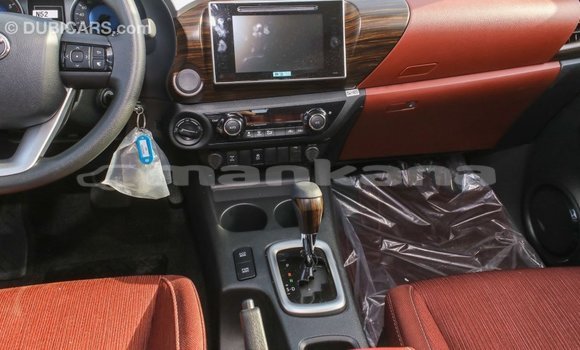 Buy Import Toyota Hilux White Car in Import - Dubai in Abhasia Buy Import Toyota Hilux White Car in Import - Dubai in Abhasia