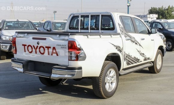 Buy Import Toyota Hilux White Car in Import - Dubai in Abhasia Buy Import Toyota Hilux White Car in Import - Dubai in Abhasia