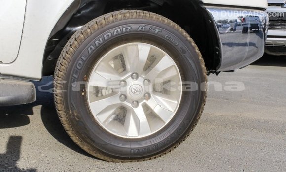 Buy Import Toyota Hilux White Car in Import - Dubai in Abhasia Buy Import Toyota Hilux White Car in Import - Dubai in Abhasia
