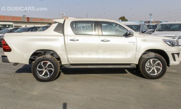 Buy Import Toyota Hilux White Car in Import - Dubai in Abhasia Buy Import Toyota Hilux White Car in Import - Dubai in Abhasia
