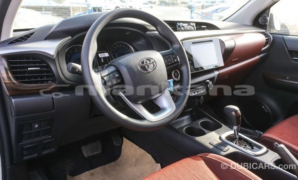 Buy Import Toyota Hilux White Car in Import - Dubai in Abhasia Buy Import Toyota Hilux White Car in Import - Dubai in Abhasia