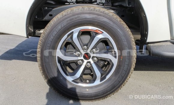 Buy Import Toyota Hilux White Car in Import - Dubai in Abhasia Buy Import Toyota Hilux White Car in Import - Dubai in Abhasia