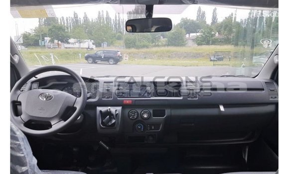 Buy Import Toyota Hiace White Car in Import - Dubai in Abhasia Buy Import Toyota Hiace White Car in Import - Dubai in Abhasia