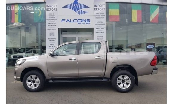 Buy Import Toyota Hilux Brown Car in Import - Dubai in Abhasia Buy Import Toyota Hilux Brown Car in Import - Dubai in Abhasia