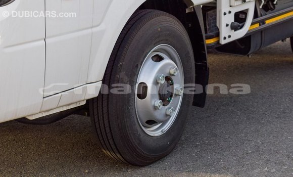 Buy Import Kia Carens White Car in Import - Dubai in Abhasia Buy Import Kia Carens White Car in Import - Dubai in Abhasia