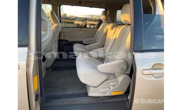 Buy Import Toyota Sienna Other Car in Import - Dubai in Abhasia Buy Import Toyota Sienna Other Car in Import - Dubai in Abhasia