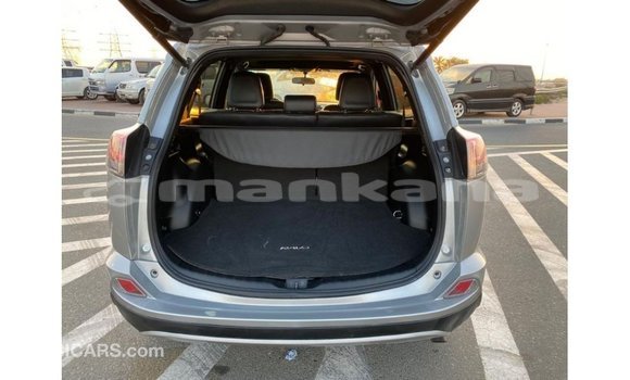 Buy Import Toyota HiAce Other Truck in Import - Dubai in Abhasia Buy Import Toyota HiAce Other Truck in Import - Dubai in Abhasia