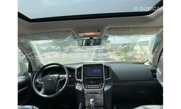 Buy Import Toyota Land Cruiser Black Car in Import - Dubai in Abhasia Buy Import Toyota Land Cruiser Black Car in Import - Dubai in Abhasia