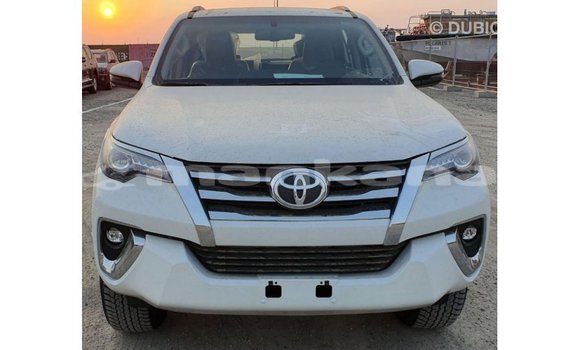 Buy Import Toyota Fortuner White Car in Import - Dubai in Abhasia Buy Import Toyota Fortuner White Car in Import - Dubai in Abhasia