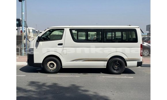 Buy Import Toyota Hiace White Car in Import - Dubai in Abhasia Buy Import Toyota Hiace White Car in Import - Dubai in Abhasia