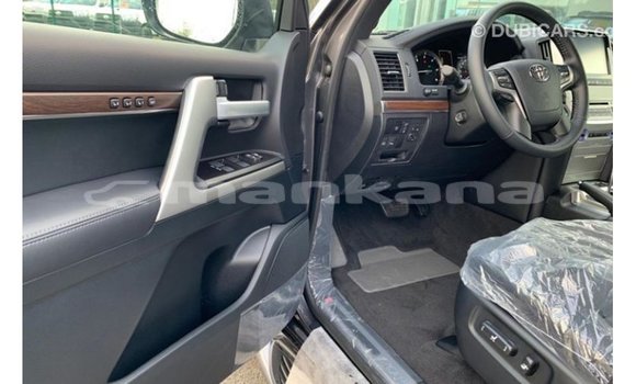 Buy Import Toyota Land Cruiser Black Car in Import - Dubai in Abhasia Buy Import Toyota Land Cruiser Black Car in Import - Dubai in Abhasia