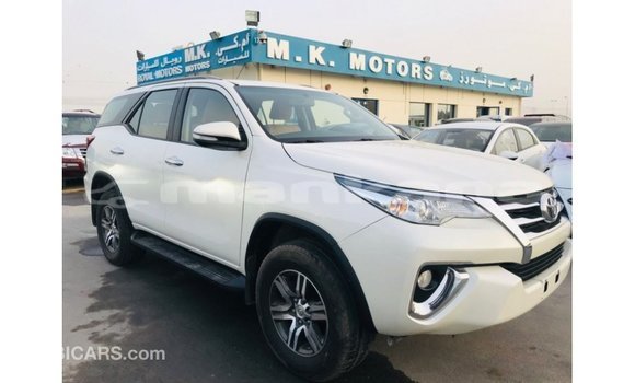 Buy Import Toyota Fortuner White Car in Import - Dubai in Abhasia Buy Import Toyota Fortuner White Car in Import - Dubai in Abhasia