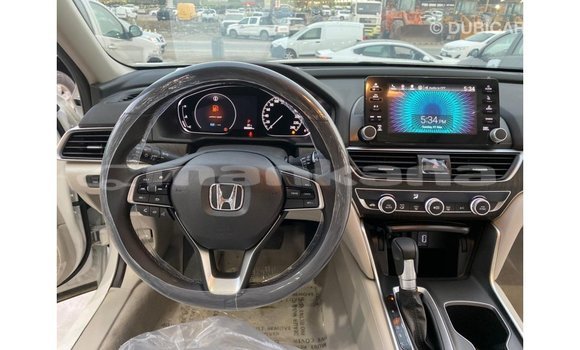 Buy Import Honda Accord White Car in Import - Dubai in Abhasia Buy Import Honda Accord White Car in Import - Dubai in Abhasia