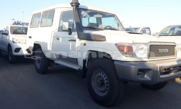 Buy Import Toyota Land Cruiser White Car in Import - Dubai in Abhasia Buy Import Toyota Land Cruiser White Car in Import - Dubai in Abhasia