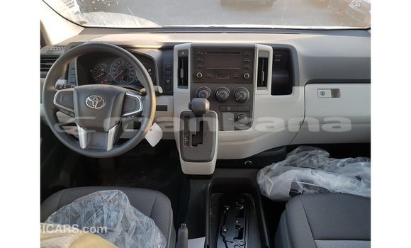 Buy Import Toyota Hiace White Car in Import - Dubai in Abhasia Buy Import Toyota Hiace White Car in Import - Dubai in Abhasia