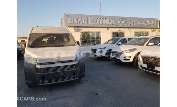 Buy Import Toyota Hiace White Car in Import - Dubai in Abhasia Buy Import Toyota Hiace White Car in Import - Dubai in Abhasia