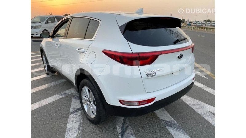 Big with watermark kia sportage abhasia import dubai 3130