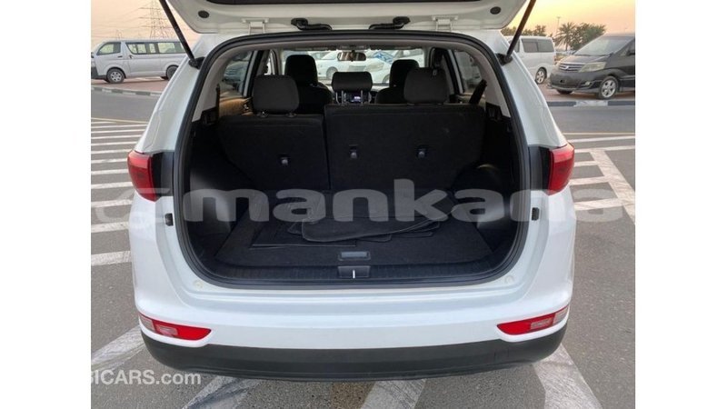 Big with watermark kia sportage abhasia import dubai 3130