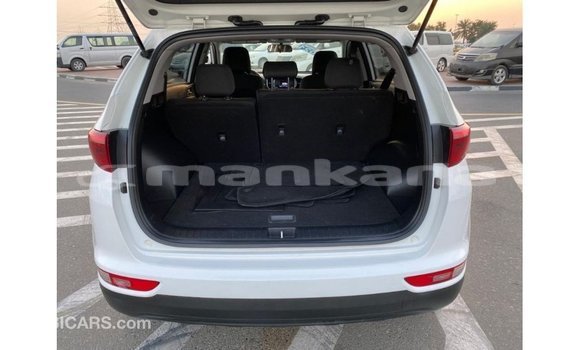 Buy Import Kia Sportage White Car in Import - Dubai in Abhasia Buy Import Kia Sportage White Car in Import - Dubai in Abhasia