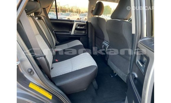 Buy Import Toyota HiAce Other Truck in Import - Dubai in Abhasia Buy Import Toyota HiAce Other Truck in Import - Dubai in Abhasia