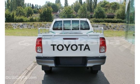 Buy Import Toyota Hilux White Car in Import - Dubai in Abhasia Buy Import Toyota Hilux White Car in Import - Dubai in Abhasia