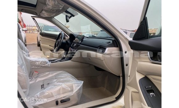 Buy Import Honda Accord White Car in Import - Dubai in Abhasia Buy Import Honda Accord White Car in Import - Dubai in Abhasia