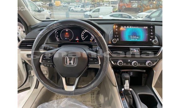 Buy Import Honda Accord White Car in Import - Dubai in Abhasia Buy Import Honda Accord White Car in Import - Dubai in Abhasia