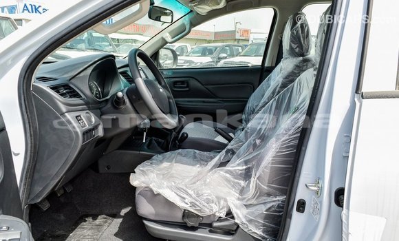 Buy Import Mitsubishi L200 White Car in Import - Dubai in Abhasia Buy Import Mitsubishi L200 White Car in Import - Dubai in Abhasia