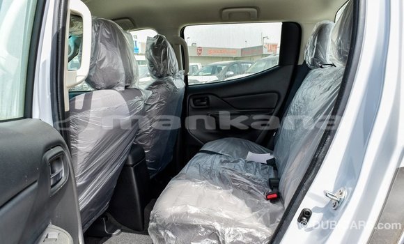 Buy Import Mitsubishi L200 White Car in Import - Dubai in Abhasia Buy Import Mitsubishi L200 White Car in Import - Dubai in Abhasia
